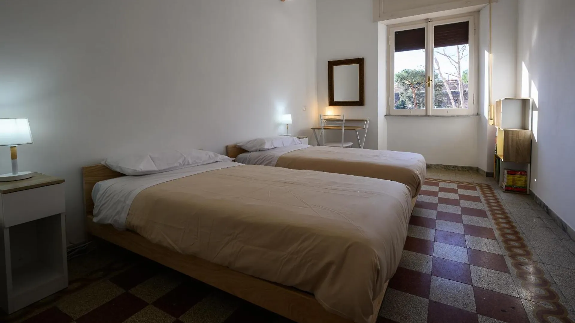 Sora Rosa Apartment Rome Italy
